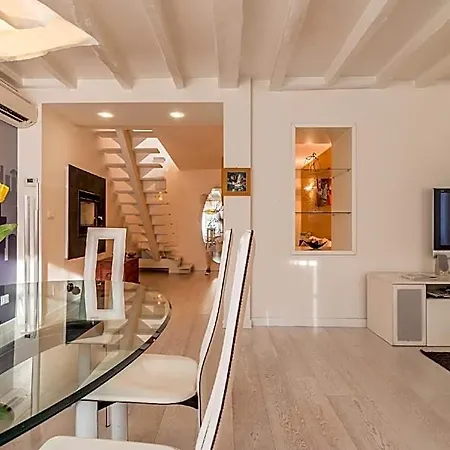 شقة Luxury 350 Sq Mt Flat With Terrace