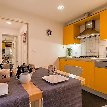 شقة Luxury 350 Sq Mt Flat With Terrace ترييستي