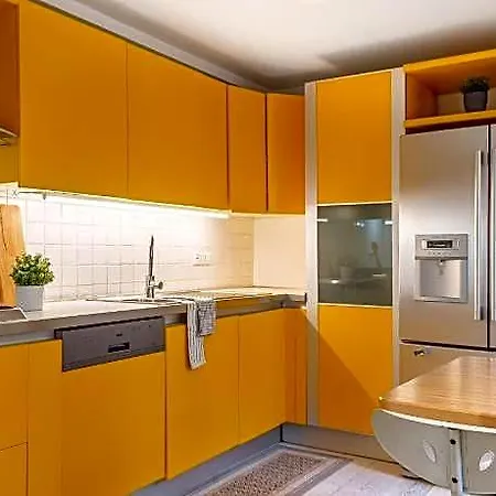 شقة Luxury 350 Sq Mt Flat With Terrace ترييستي