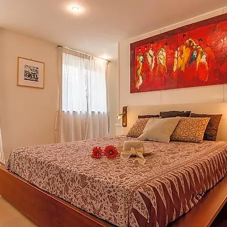 شقة Luxury 350 Sq Mt Flat With Terrace *