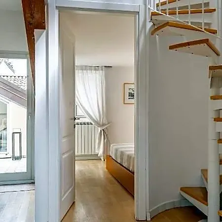 Luxury 350 Sq Mt Flat With Terrace شقة *