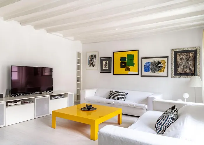 Luxury 350 Sq Mt Flat With Terrace *