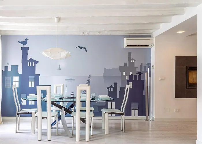 Luxury 350 Sq Mt Flat With Terrace Apartment Trieste